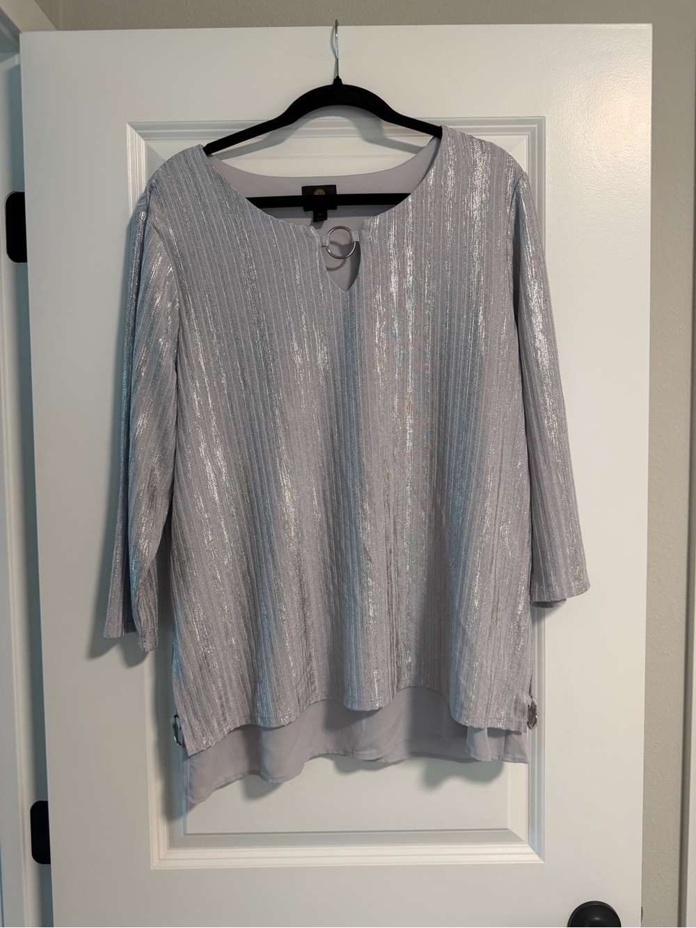 JM Collection Silver Shimmer Keyhole Layered Hem Blouse